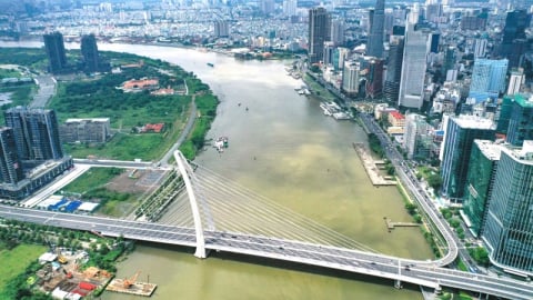 Cơ hội đón sóng khi quỹ đất ven sông dần cạn kiệt