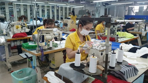 Thị trường lao động TP.HCM sau sáp nhập: Cần 90.000 nhân lực, chính sách nào cho người lao động?