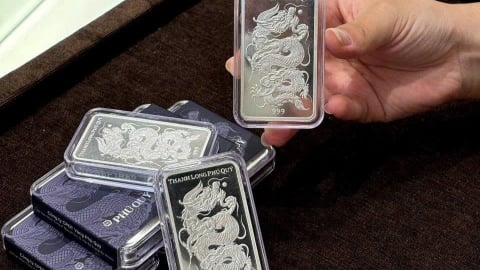 Giá bạc hôm nay 12/7: Tăng mạnh nhờ vàng phục hồi và kỳ vọng FED hạ lãi suất