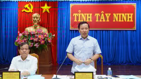 Chủ tịch UBND tỉnh Tây Ninh (mới) chỉ đạo tại cuộc họp về tiến độ các dự án trọng điểm trên địa bàn tỉnh Tây Ninh (cũ)
