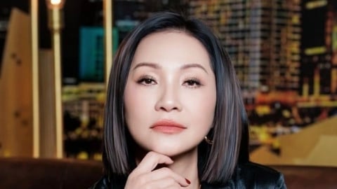 Hồng Đào tiết lộ về nữ Nghệ sĩ Nhân dân duy nhất bật cười khi chị diễn vở hài đầu tiên