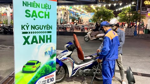 Sẽ xóa sổ xăng khoáng RON 95: Xăng E10 rẻ hơn 240 đồng/lít?