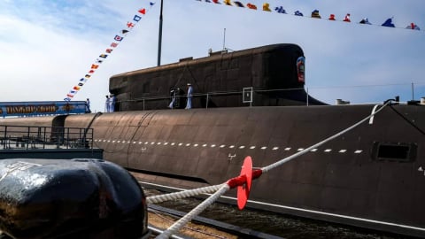 Tình báo Ukraine vớ được các tài liệu tuyệt mật về tàu ngầm hạt nhân mới nhất của Nga, Moscow như 'ngồi trên đống lửa'