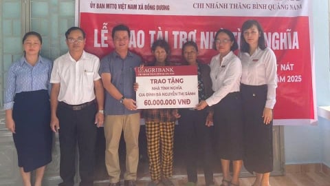 Agribank Chi nhánh Thăng Bình Quảng Nam hỗ trợ xây 5 ngôi nhà trị giá 300 triệu cho người dân nghèo