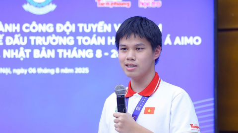 Lần đầu tiên học sinh thắng lớn tại cuộc thi Toán học Châu Á: 'Em xúc động nghe 2 tiếng Việt Nam vang lên'