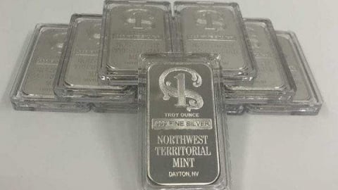 Giá bạc hôm nay 9/8: Tiếp tục đà tăng mạnh