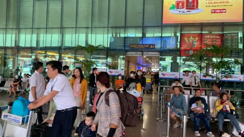 Người dân đi chơi lễ 2/9 dự kiến tăng cao, Cục Hàng không yêu cầu các hãng tăng cường phục vụ