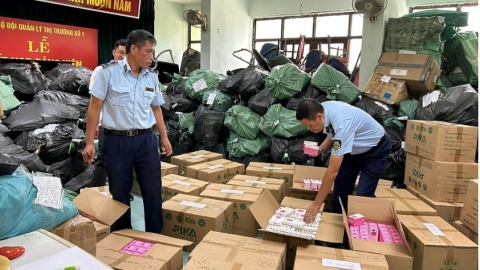 Tin hot thị trường ngày 29/8: Đặt hàng, gia công hàng nghìn TPBVSK nhái nhãn hiệu “Lacto Mason”
