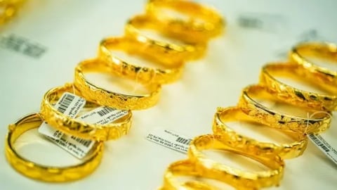 Giá vàng hôm nay 30/8: Vàng nhẫn tăng thêm gần 1 triệu đồng/lượng
