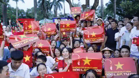 Chưa kịp nhận quà 100.000 đồng trước ngày 2/9, người dân phải làm gì để được nhận tiền?