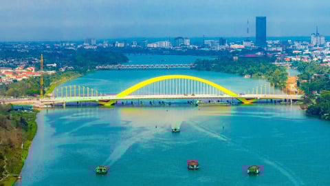 Vì sao TP.Huế lấy tên chúa Nguyễn Hoàng đặt tên cho công trình cầu vượt sông Hương nghìn tỷ? 