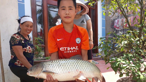 Nông dân Lạng Sơn 'thả tiền vốn' Quỹ Hỗ trợ nông dân xuống sông nuôi cá đặc sản tươi rói này đây