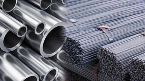 Đối diện áp lực toàn cầu, giá thép và quặng sắt diễn biến trái chiều