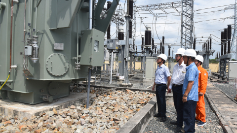 EVNSPC tiếp tục đóng điện thành công 6 công trình 110kV chào mừng 50 năm xây dựng và phát triển