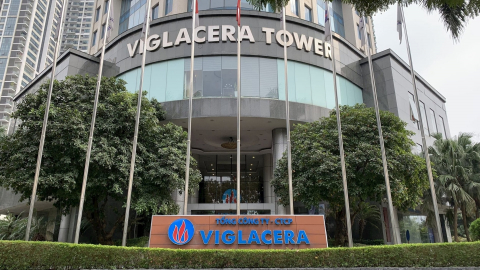 Viglacera báo lãi hơn 3 tỷ đồng mỗi ngày nhưng cổ phiếu vẫn 'cắm đầu lao dốc'