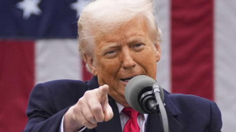 Lo ngại ông Trump tìm cớ để rút khỏi hòa đàm Ukraine để mặc châu Âu, Kiev 'tự lo'