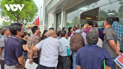  Vì sao Hà Nội quá tải dịch vụ công?