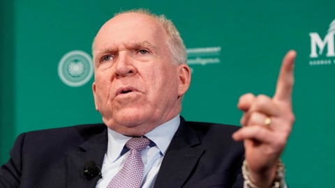Ông Trump bị cựu giám đốc CIA bị chỉ trích khi xử lý xung đột Nga-Ukraine