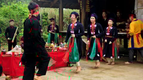 Làm du lịch từ điệu múa Tắc Xình, vùng quê nghèo ở Thái Nguyên vươn xa