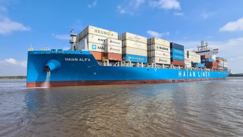 Xếp dỡ Hải An chốt quyền nhận cổ tức năm 2024 tỷ lệ 40% bằng cả tiền và cổ phiếu