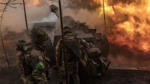 Bầu trời rực lửa: Ukraine đốt sạch đạn để chặn đòn tấn công không ngừng của Nga hàng đêm