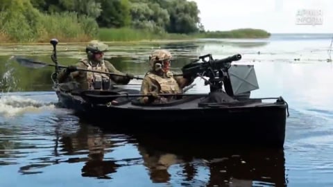 Đặc nhiệm Ukraine đột kích căn cứ radar Nga giữa Biển Đen, châm ngòi trận chiến mới ngoài khơi 