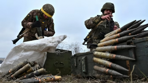 Chiến sự Donetsk nóng rực: Phòng tuyến Ukraine lung lay, Nga dốc sức đánh thẳng Kramatorsk