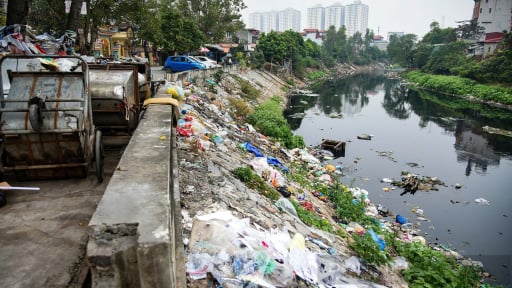 Cá nhân, tổ chức gây ô nhiễm nguồn nước có thể bị xử phạt đến tiền tỷ