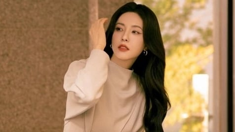 Mỹ nhân làng giải trí Hoa ngữ kiện fan, bị tẩy chay ngay sau đó