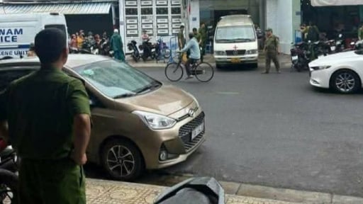 TIN NÓNG 24 GIỜ QUA: Phát hiện 3 thi thể trong căn hộ, nghi giết người rồi tự sát; người phụ nữ tử vong bất thường khi đang ngồi chờ tại bến xe