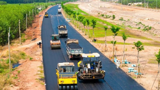 Hàng loạt dự án giao thông trọng điểm thi công xuyên lễ 30/4 - 1/5