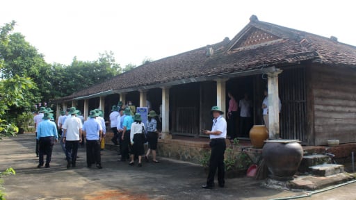 Thăm nhà cổ Bình Dương, trở về không gian sống trăm năm giữa lòng cù lao xanh mát