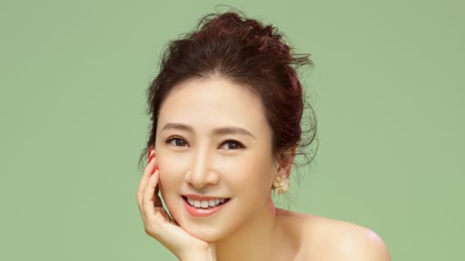 Mỹ nhân là hoa hậu, từng đóng 'phim nóng', bất ngờ ly hôn