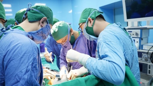 Mất thận vì sỏi thận lâu ngày biến chứng ung thư 