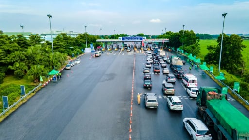 Nóng: Bộ Xây dựng 'chốt' phương án thu phí 5 tuyến cao tốc, thời gian 7 năm