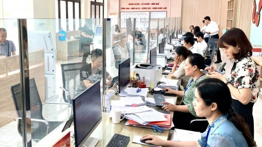 Trước khi sáp nhập với Hải Phòng lên thành phố, Hải Dương lọt tốp 3 tỉnh có chỉ số cao về sự hài lòng của người dân, Hải Phòng tốp 1