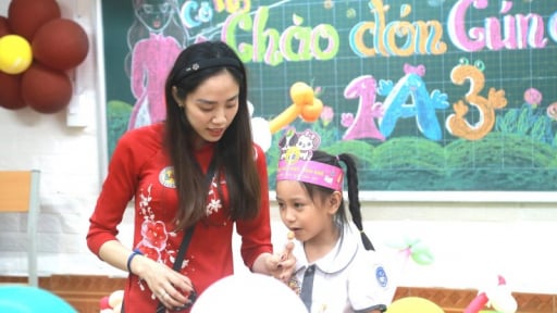Tổng Bí thư Tô Lâm chỉ đạo mời ca sĩ, vận động viên vào trường dạy cho học sinh: 'Tôi rất ấn tượng và đồng tình cao'