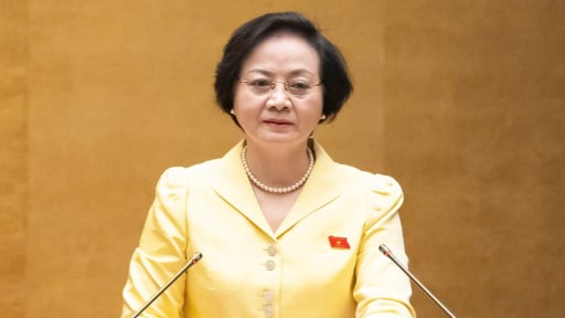 Liên thông cán bộ, công chức cấp xã với cấp tỉnh, thống nhất một chế độ công vụ từ Trung ương đến địa phương