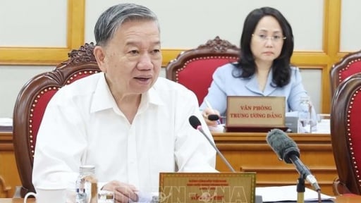 Chủ trương của Bộ Chính trị, Ban Bí thư về dự kiến nhân sự chủ chốt các địa phương sau sáp nhập