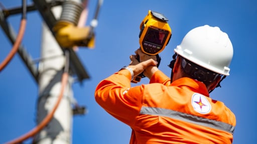 Nóng: Giá điện tăng lên trên 2.204 đồng/ kWh từ ngày mai 10/5