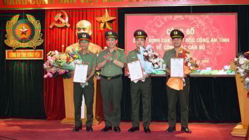 2 Trưởng phòng và 1 Phó trưởng phòng Công an tỉnh Hưng Yên được bổ nhiệm lại
