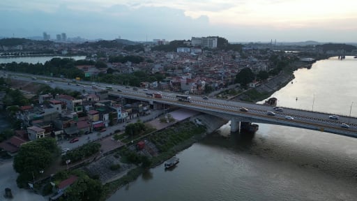 Sáp nhập đơn vị hành chính: Người dân đổi giấy tờ mới có phải mất lệ phí không?
