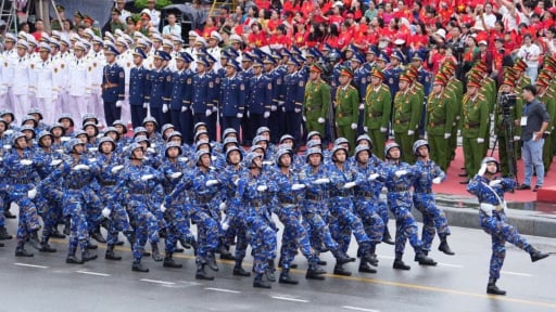 Những hình ảnh đẹp của lực lượng diễu hành 70 năm ngày Giải phóng Hải Phòng