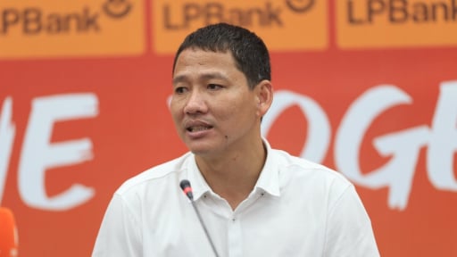 Ra mắt B.Bình Dương thất vọng, HLV Nguyễn Anh Đức... “kể khổ'