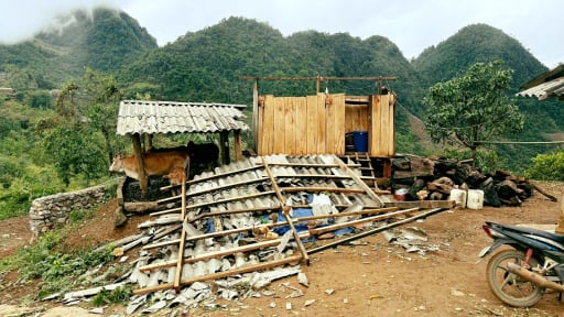 Sơn La hứng chịu nhiều thiệt hại do mưa to, gió lốc