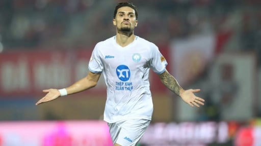 Hà Nội FC chào đón Hendrio, chờ ngày nhập tịch Việt Nam với tên “lạ'