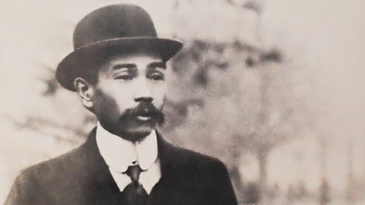 Cụ Phan Châu Trinh đã phải làm những gì để được rời Pháp và trở về nước?