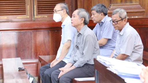  Lãnh đạo cũ Vinafood II ra tòa vì vụ 'đất vàng' gây mất tiền nhà nước