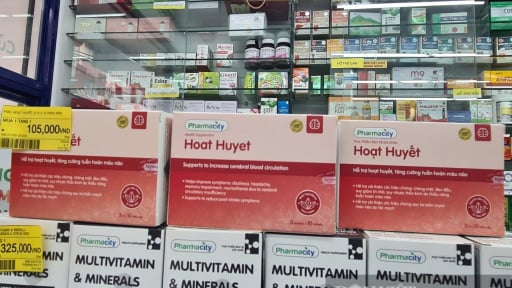 Khách bất ngờ phát hiện sản phẩm mua suốt 1 năm tại nhà thuốc Pharmacity sản xuất bởi Công ty Herbitech