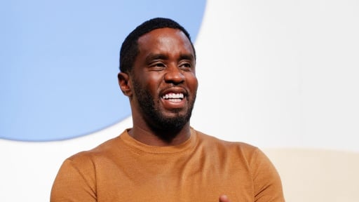 Diddy chính thức bị xét xử trong vụ án tình dục chấn động Hollywood